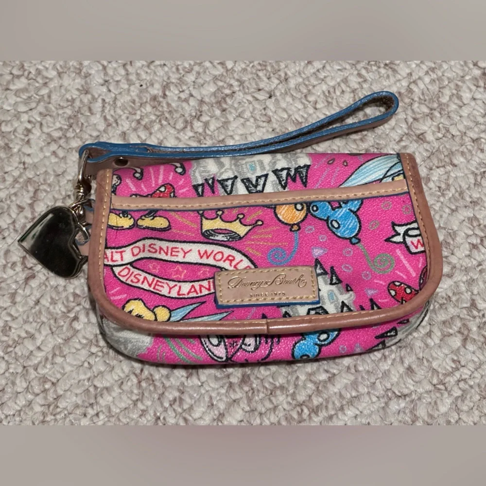 Vintage wristlet Disney World Dooney and Bourke - Picture 2 of 3